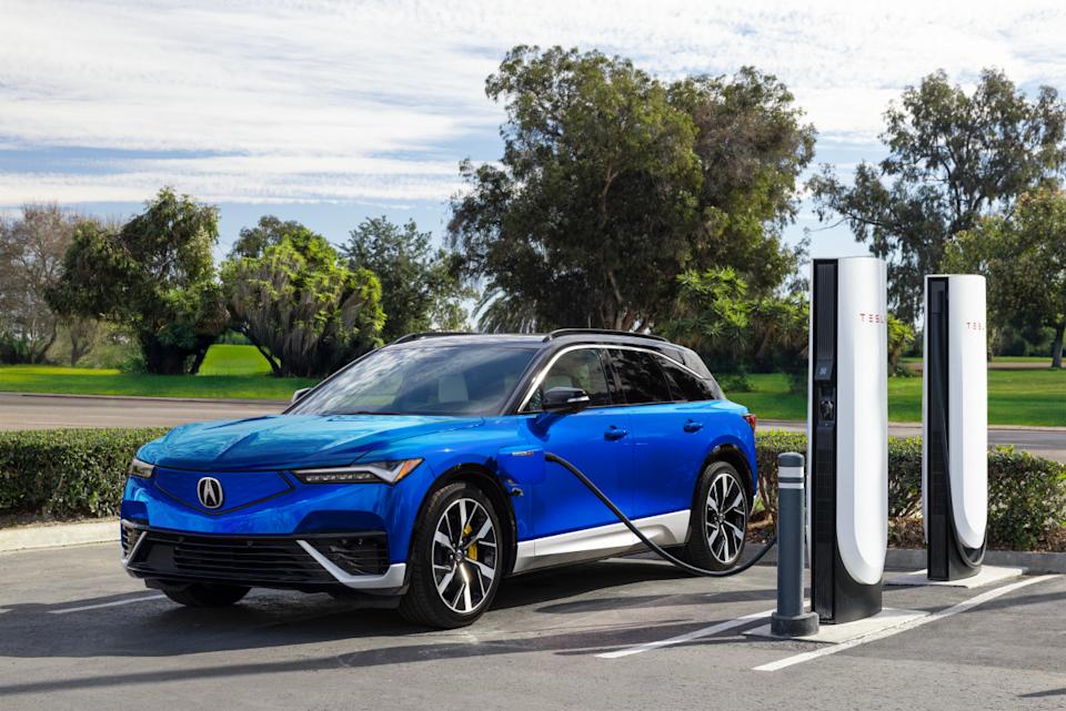 Acura Launches Killer 2025 ZDX Lease Offer for August