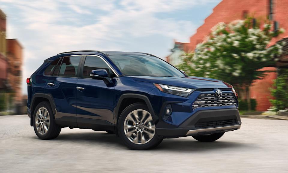 Toyota Offers Affordable 2025 RAV4 Limited Lease Deal For August