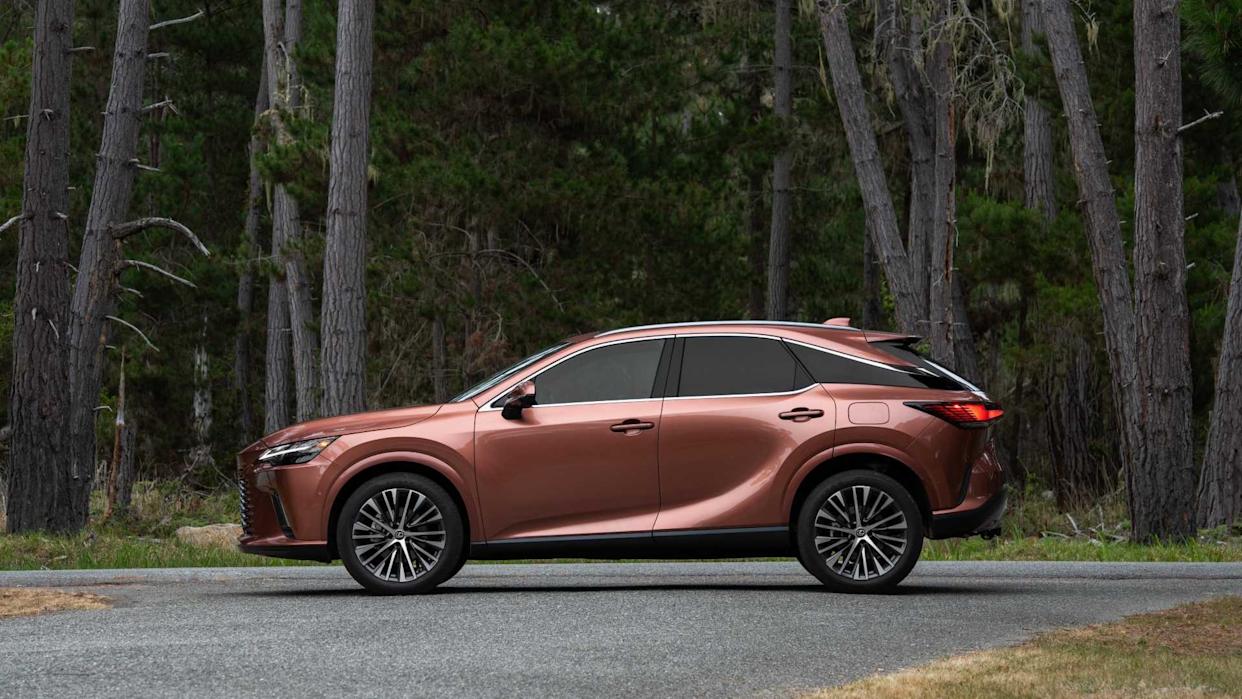 Why This Luxury SUV Is Worth More Than Its Popular Mainstream Sibling