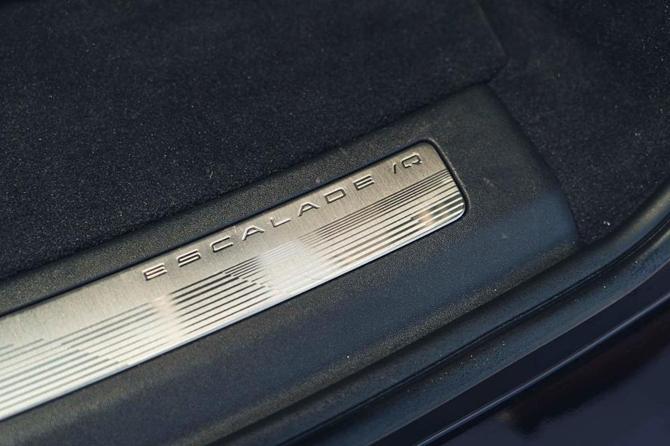 2025 cadillac escalade iq