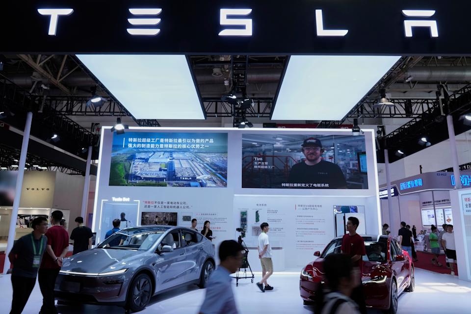 Tesla otorga a su CEO Musk millones en acciones valoradas en unos 29.000 millones de dólares