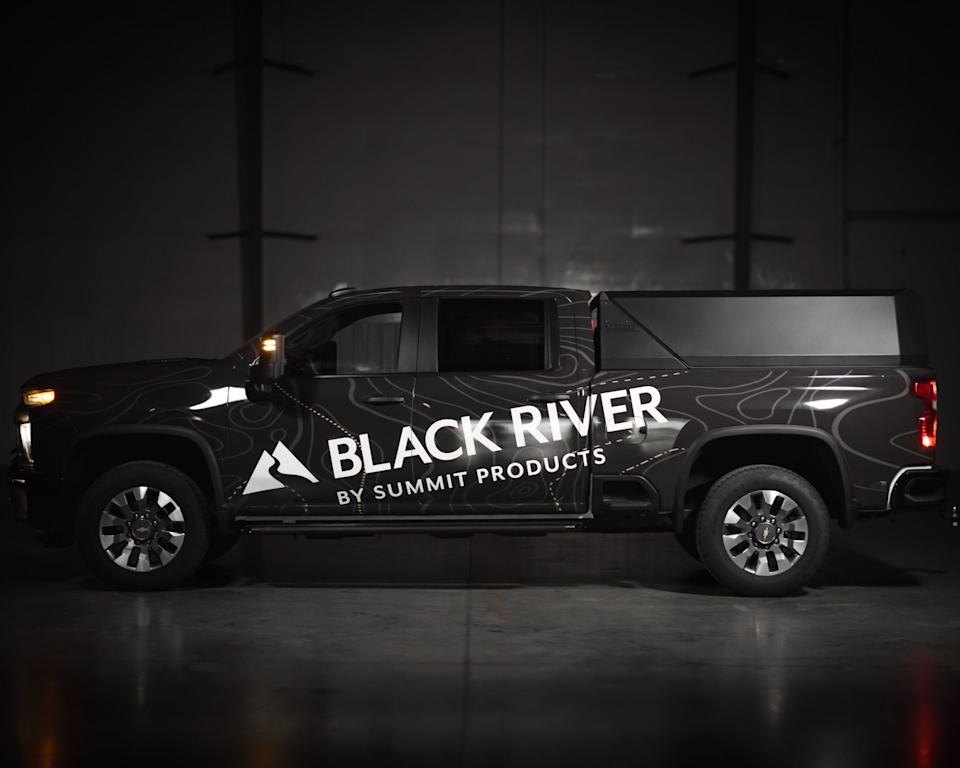 Matrix truck bed topper