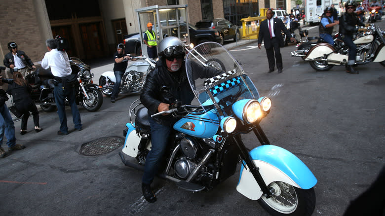 Billy Joel Closing 20th Century Cycles, Selling Collection Due To Brain Disorder