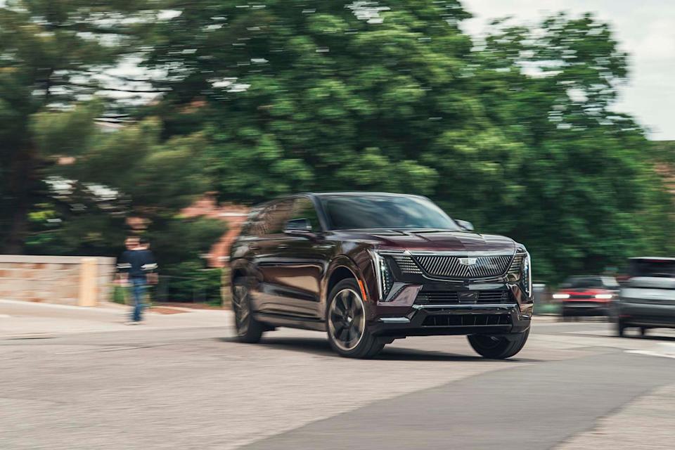 2025 cadillac escalade iq