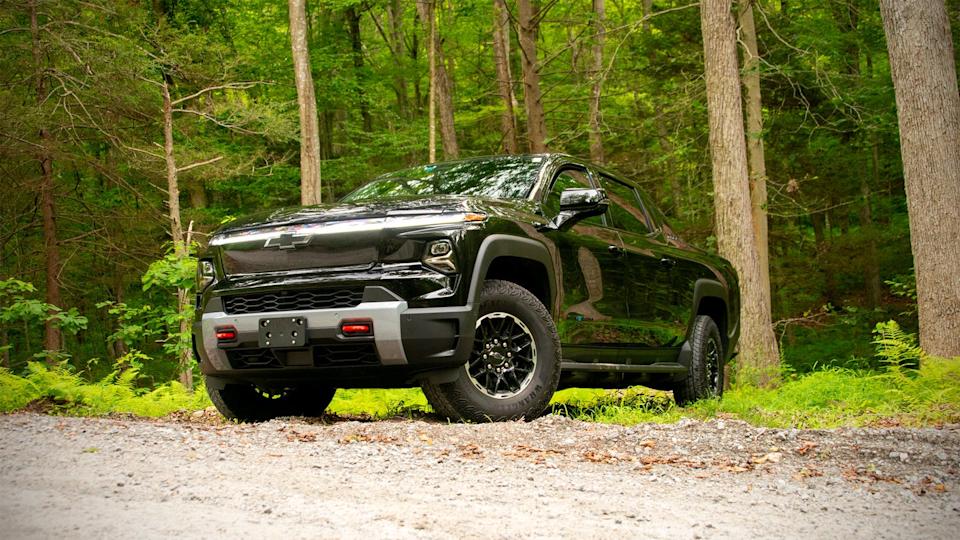 2026 chevrolet silverado ev trail boss