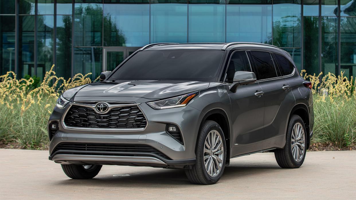 I’m a Car Expert: 6 Affordable and Reliable SUVs for Families of 4 or More