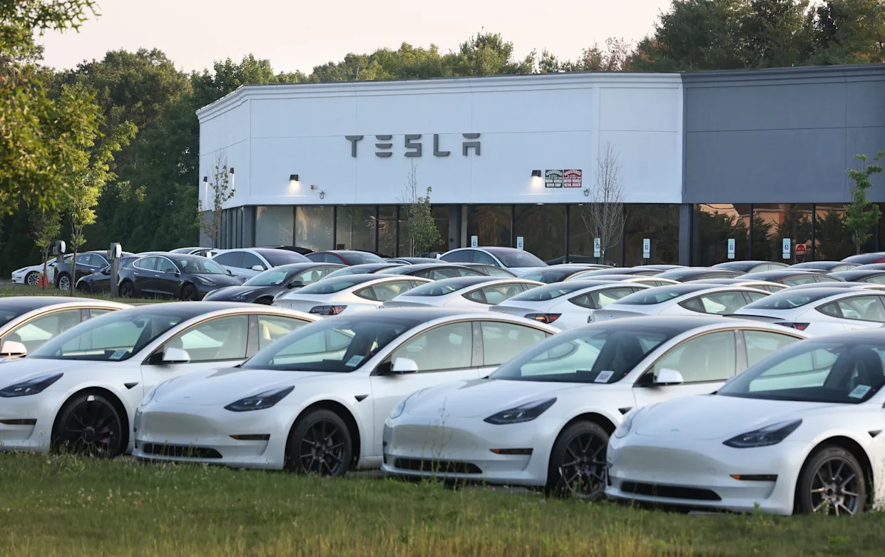 Florida jury hits Tesla with $329 million verdict in fatal autopilot crash