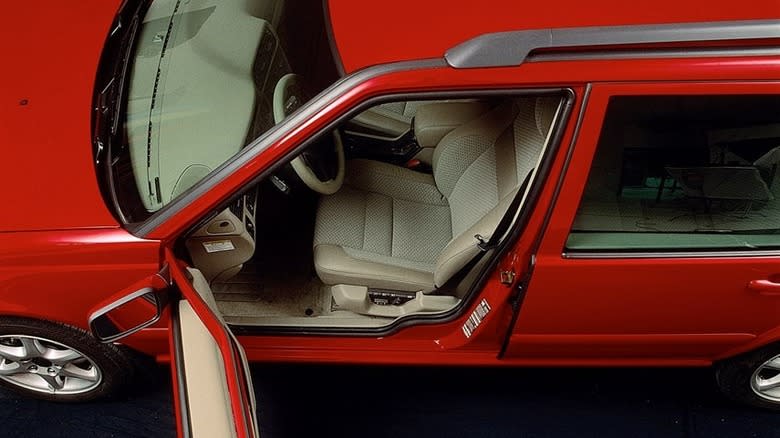 A Volvo S70