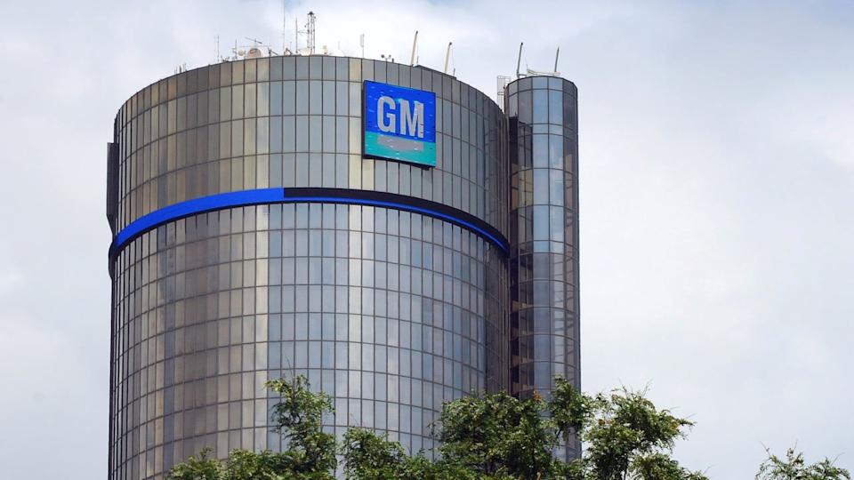 GM recalls more than 23,000 Corvettes over fuel leak issue linked to fires