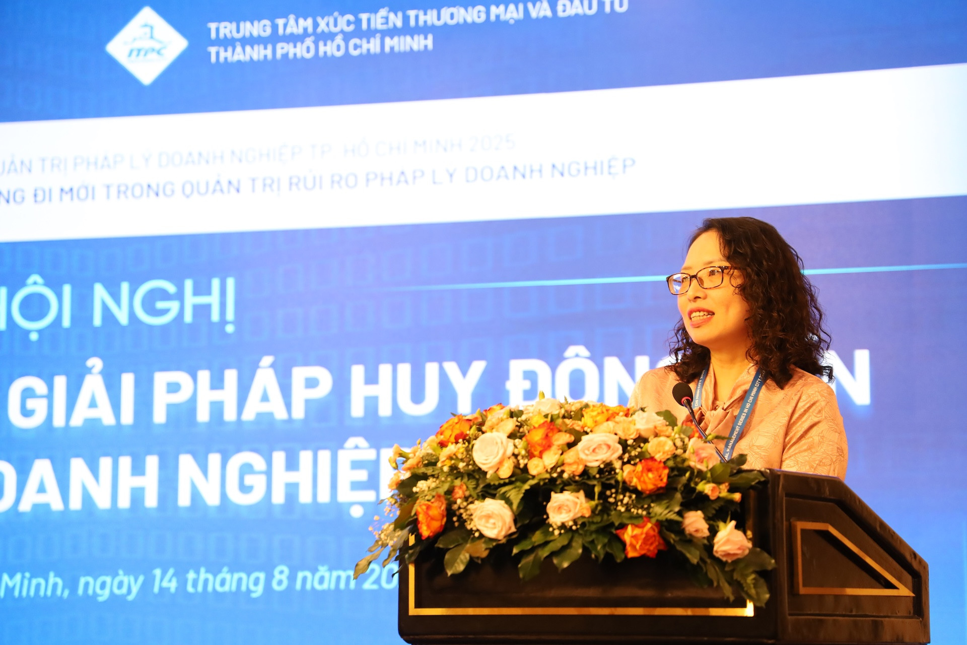 2.000 doanh nghiệp niêm yết sẽ phải công bố thông tin bằng tiếng Anh