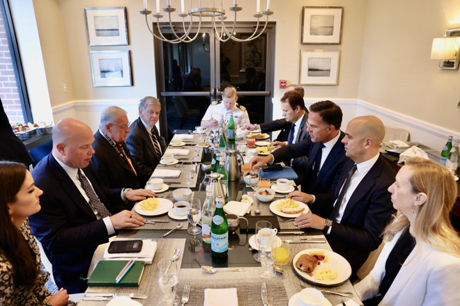 Ông Zelensky và loạt lãnh đạo châu Âu đến Nhà Trắng, chuẩn bị gặp ông Trump