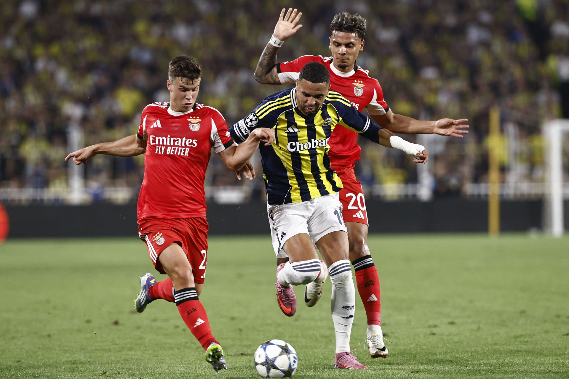 Nhận định bóng đá Benfica vs Fenerbahce: Gánh nặng của Mourinho