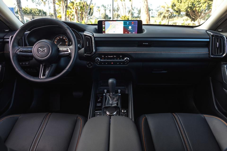 2025 Mazda CX-50Mazda