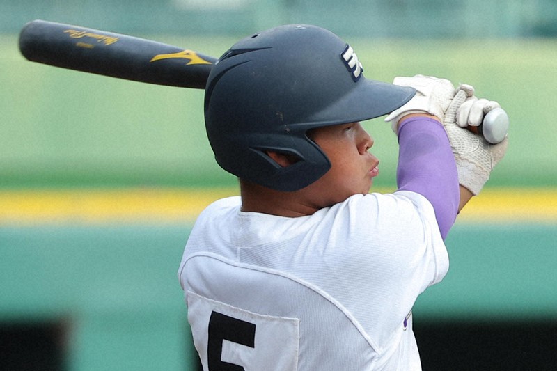 天理の伊藤達也選手＝ほっともっとフィールド神戸で2024年10月26日、長澤凜太郎撮影
