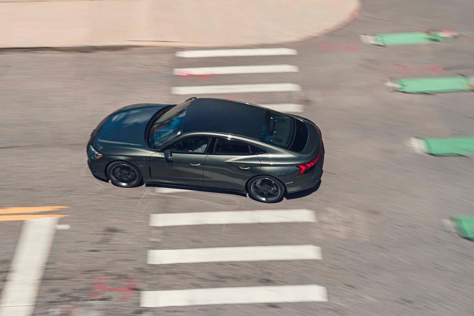 2025 audi rs etron gt performance