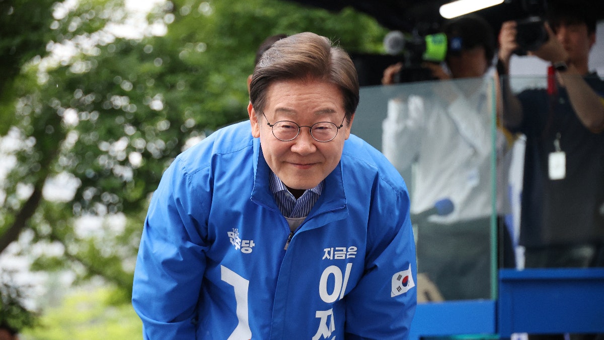 李在明抵美今晤特朗普　LG三星SK會長「商貿天團」陪同