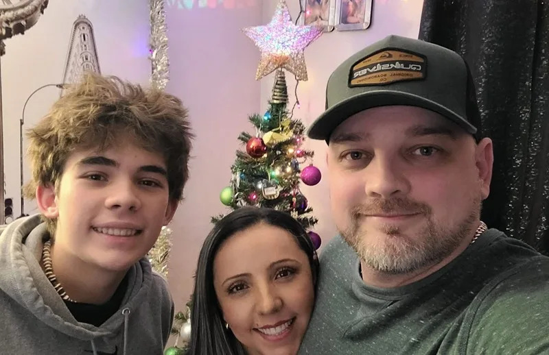 Andres Castro with his wife and son in an undated photo (Courtesy: Tiffany Castro)