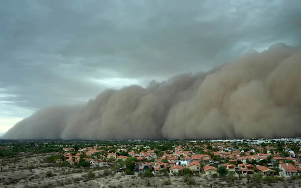 Watch: Huge dust storm engulfs Arizona