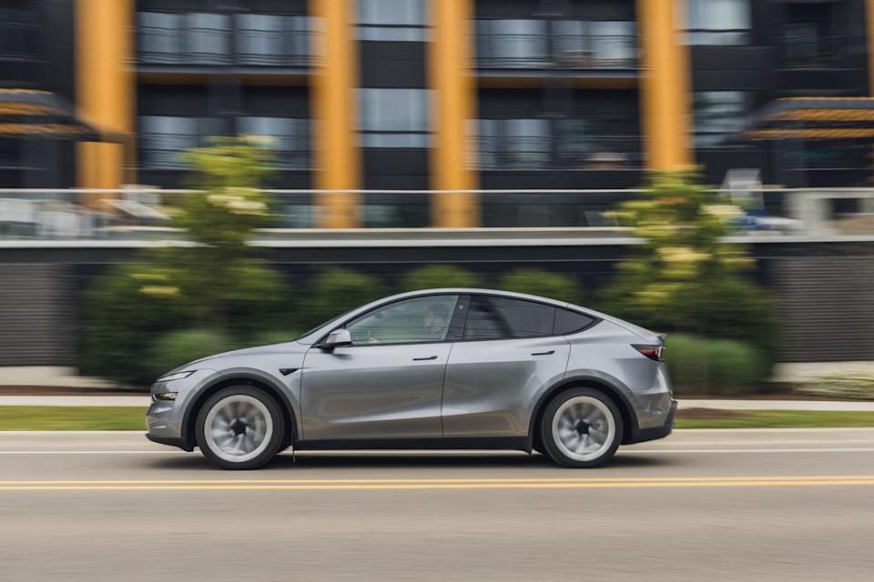 2026 tesla model y long range awd juniper