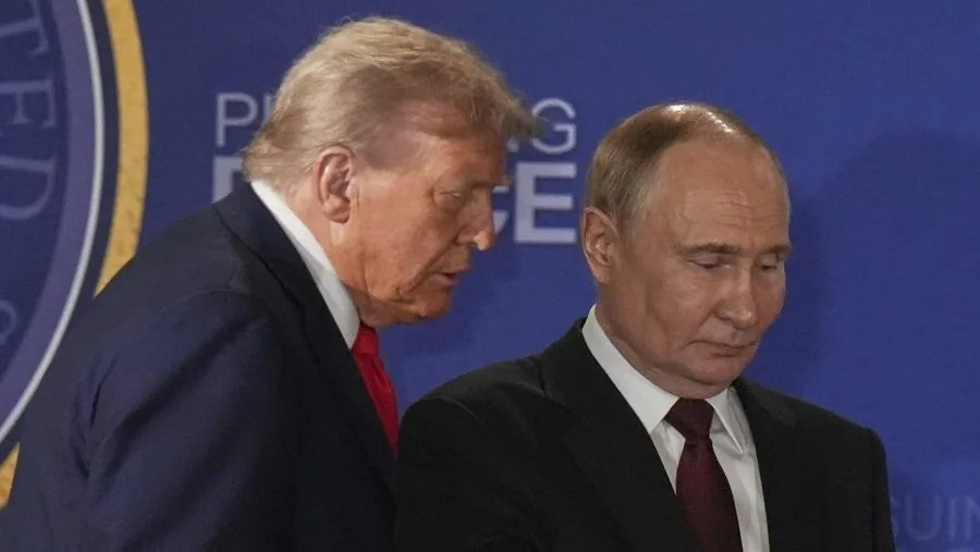 Trump didn’t call Putin in front of European leaders to avoid being ‘disrespectful’ to Putin