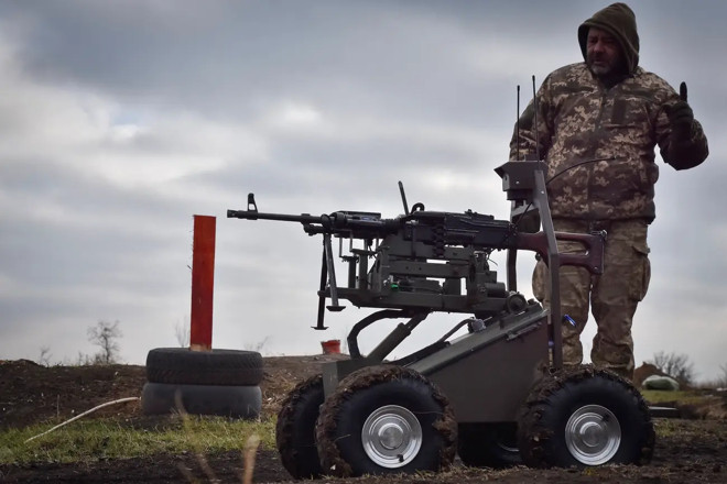 Ukraine dùng hàng chục nghìn robot thay binh lính, Nga bắt 2 gián điệp ở Donetsk