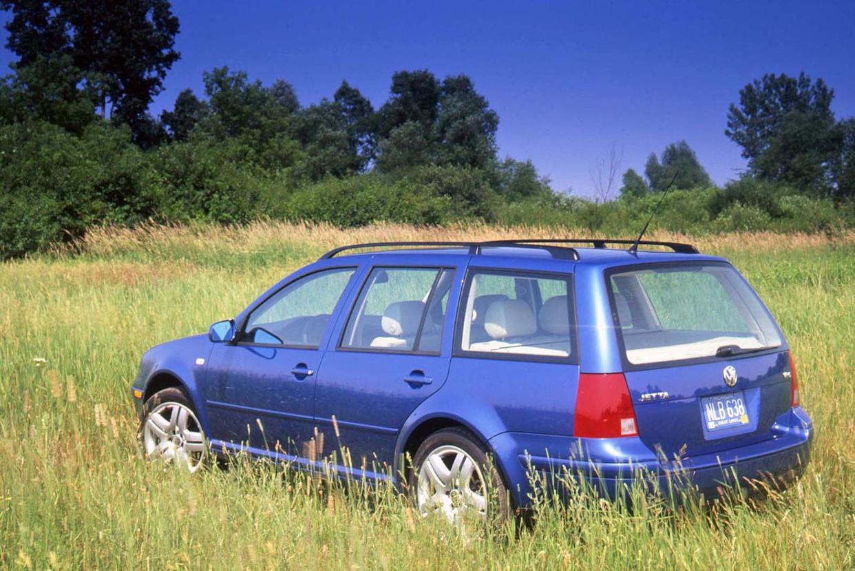 View Photos of the 2001 Volkswagen Jetta GLX Wagon