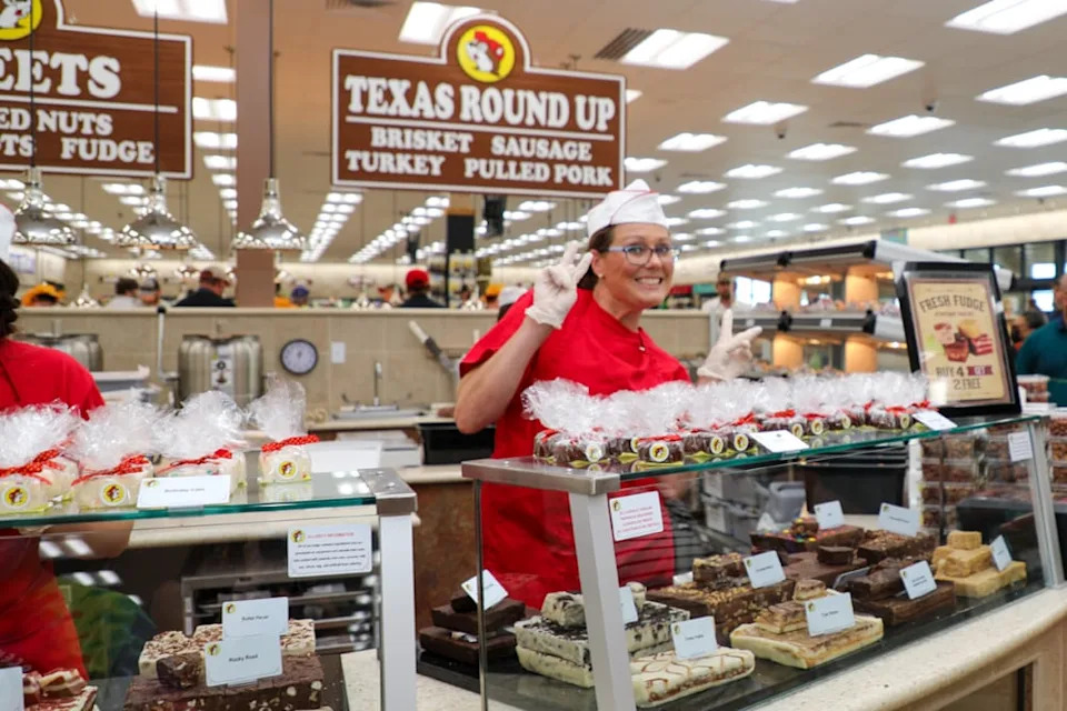 Here are some more photos from Buceee's in Calhoun, Ga.