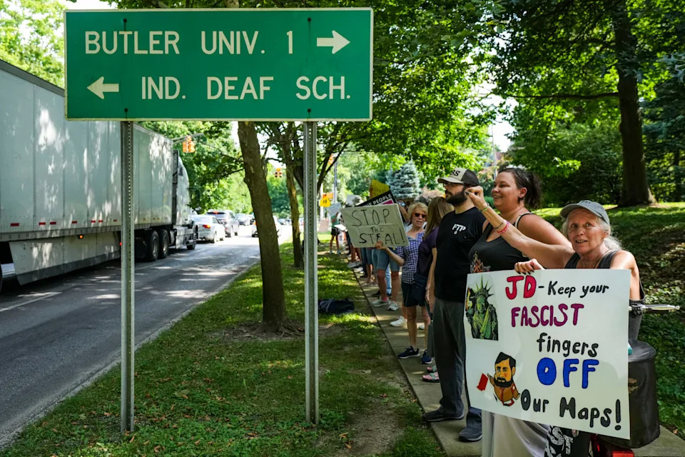'I am outraged at this' - Hundreds protest outside of Indiana Governor’s Residence