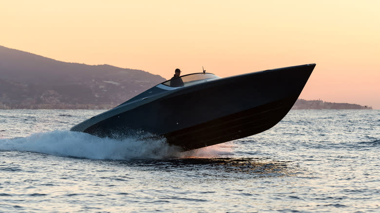 What Happened To The Aston Martin Powerboat?
