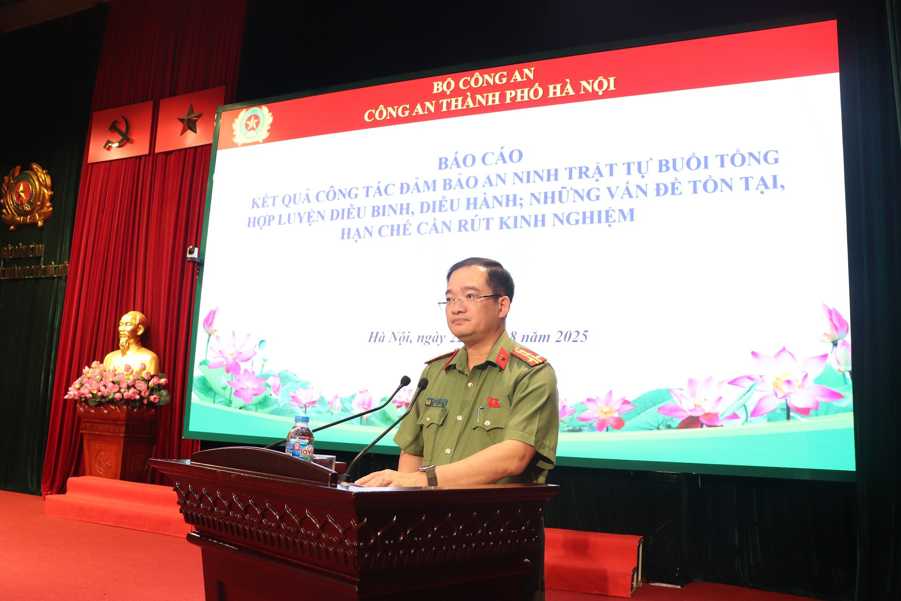 Công an Hà Nội rút kinh nghiệm trong triển khai buổi tổng hợp luyện diễu binh, diễu hành 21/8