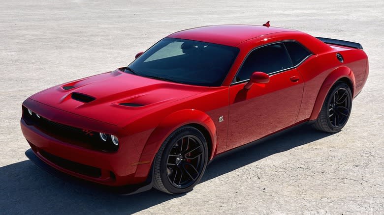 dodge challenger 392