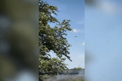 Video UAV Ukraine bắn nổ xe tăng, hàng loạt khí tài của Nga trong đêm