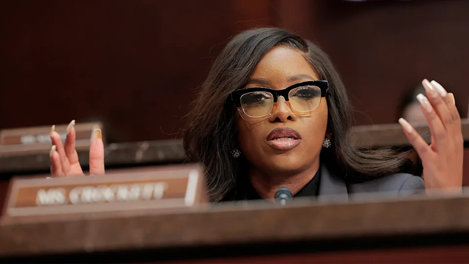 Texas GOP's new map would move Rep. Crockett’s home out of her district, slash Dem seats