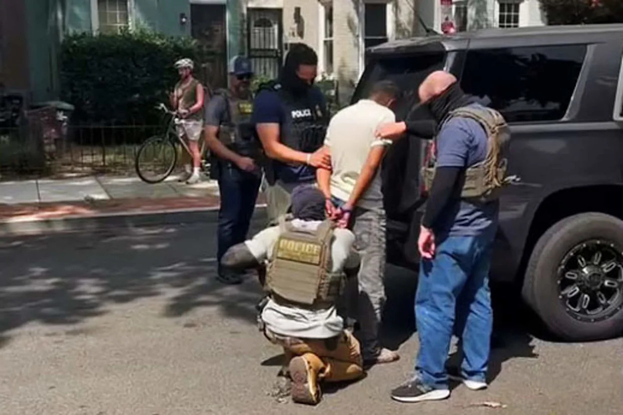 D.C. delivery driver detentions spark concern, fear among some in community