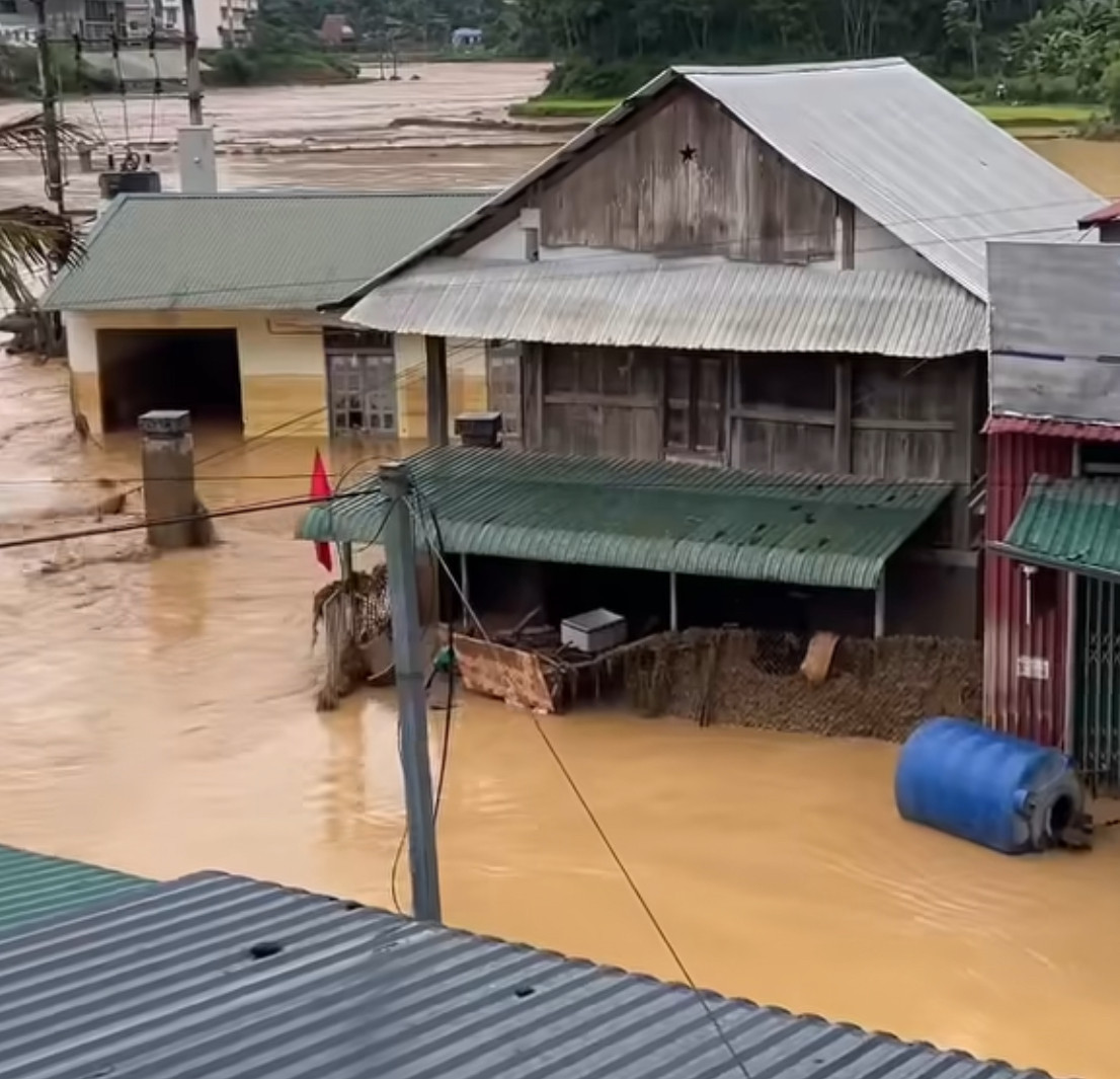 7 người tử vong, 3 nạn nhân mất tích sau trận mưa lớn dị thường