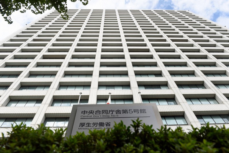 生活保護費減額「違法」判決から1カ月　厚労省、いまだ対応方針示せず