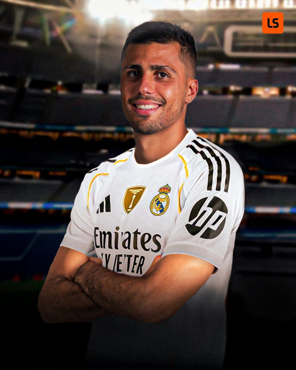 Real Madrid trả giá Rodri gây xôn xao, Man City không ngờ tới