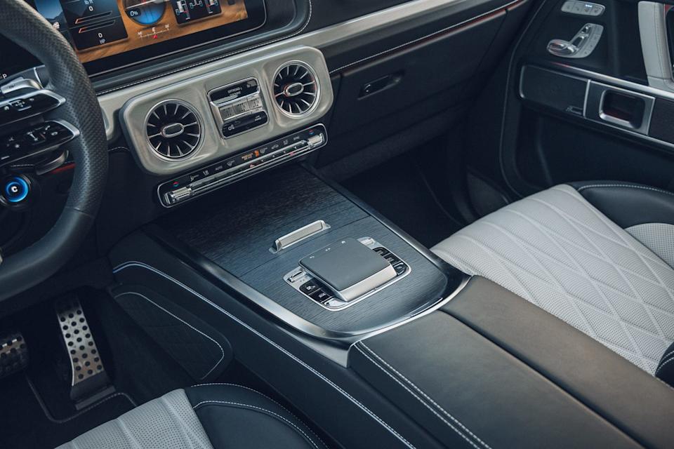 2025 mercedesamg g63