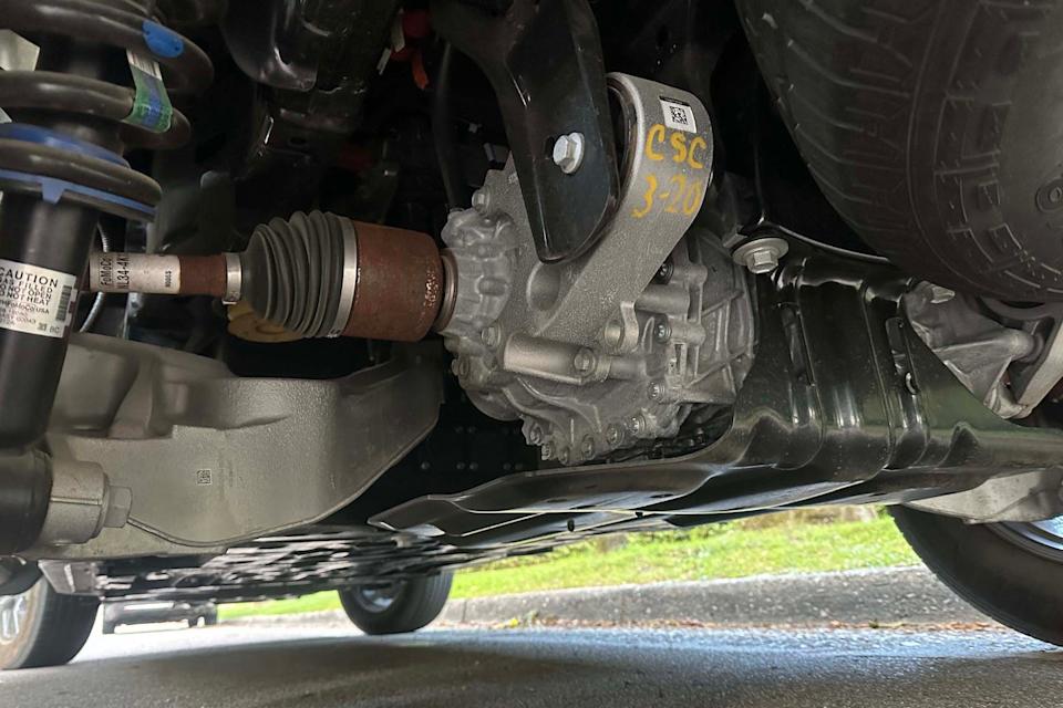 2025 ford f150 lightning flash