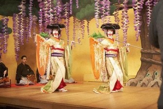 「国宝」興行収入110億円超　邦画実写作で2位　「南極物語」抜く