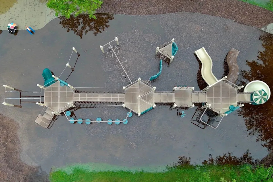 Aerial view of flooding (Mike De Sisti / Milwaukee Journal Sentinel/USA Today Network)