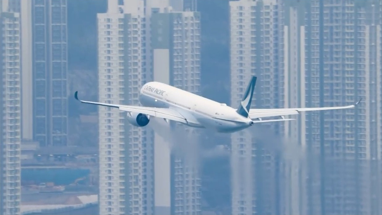國泰航空連續兩季推空姐空少自願無薪假　為期3個月疫後首次