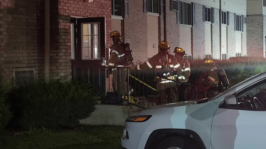 Fire burns apartment complex in East Lansing