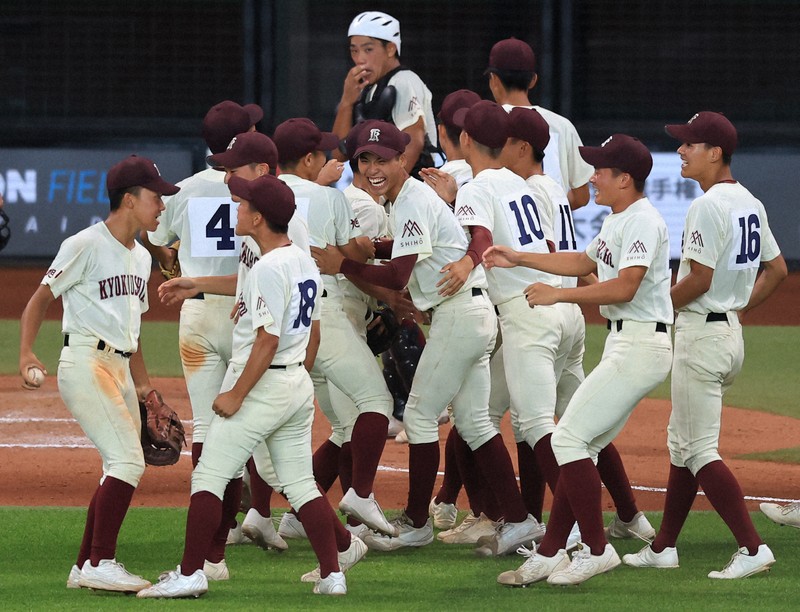 どん底から聖地へ　旭川志峯を再起させた監督の「格言」　夏の甲子園