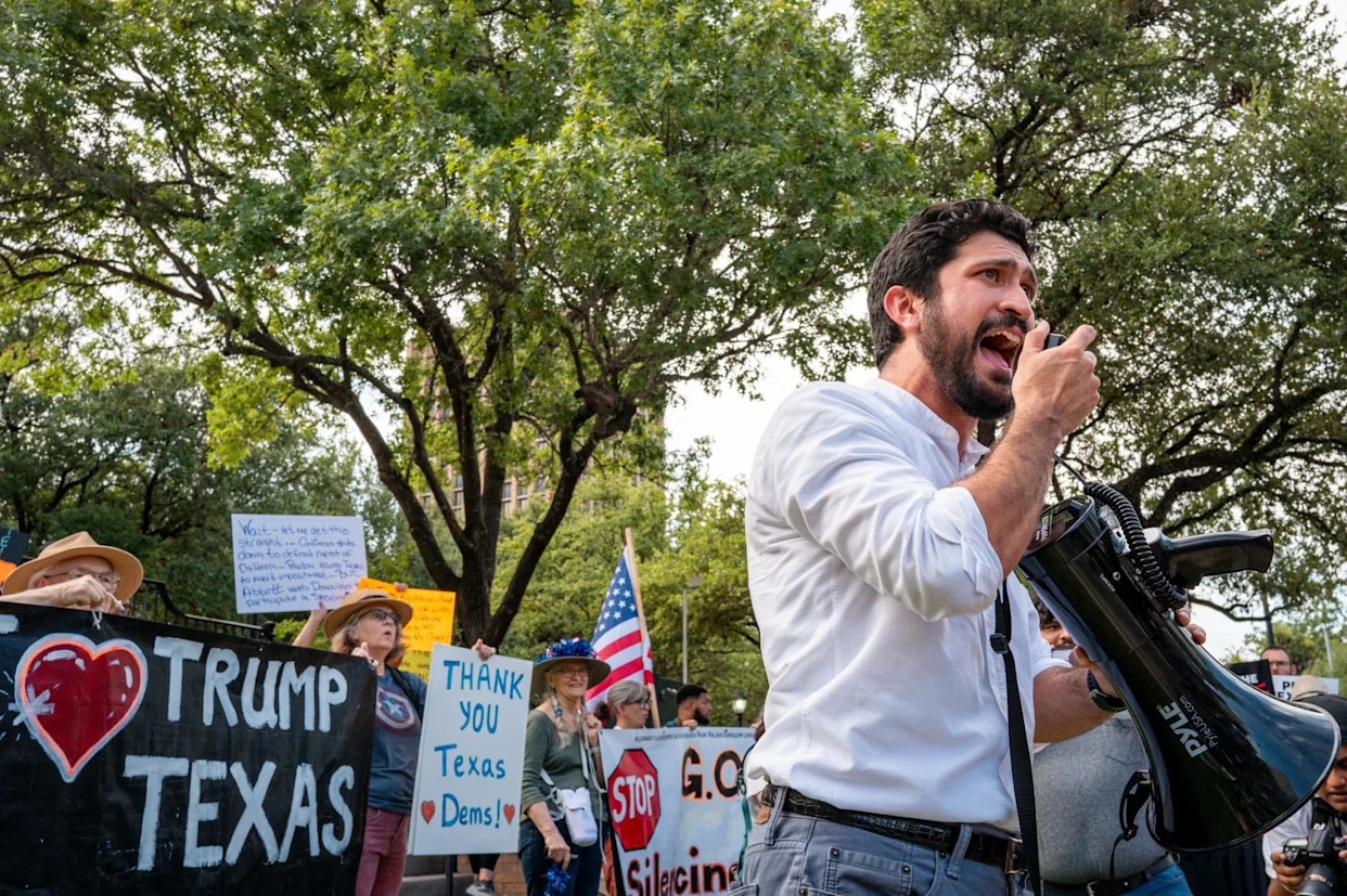 New Texas Republican maps dilute Latino voting power in Austin – experts