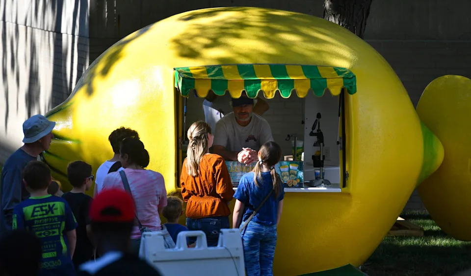 Official drink: Lemonade.