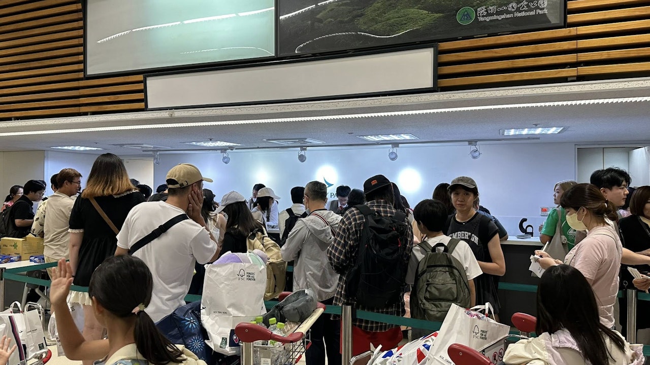 國泰航班抵台｢行李全留日本｣旅客激到癲批荒唐　公司：下一日送達