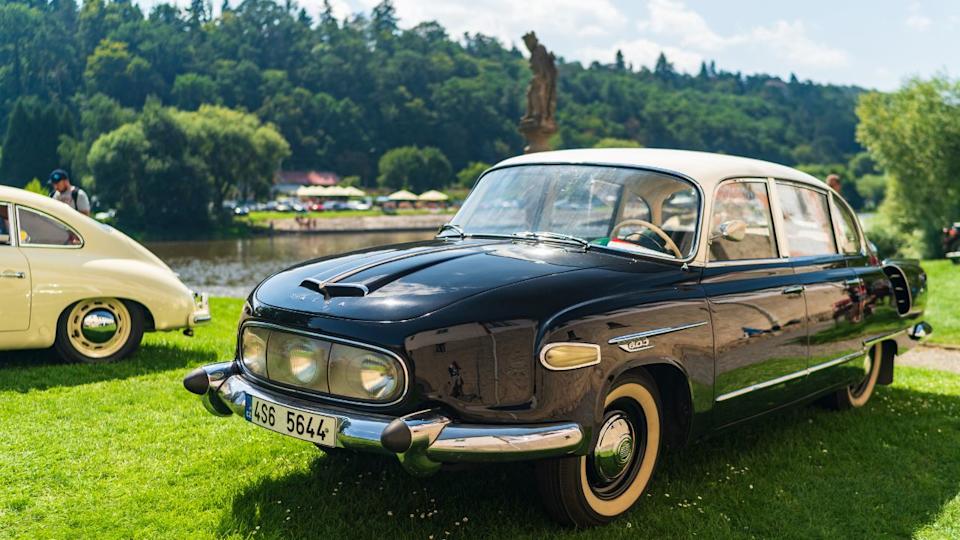 Tatra 603