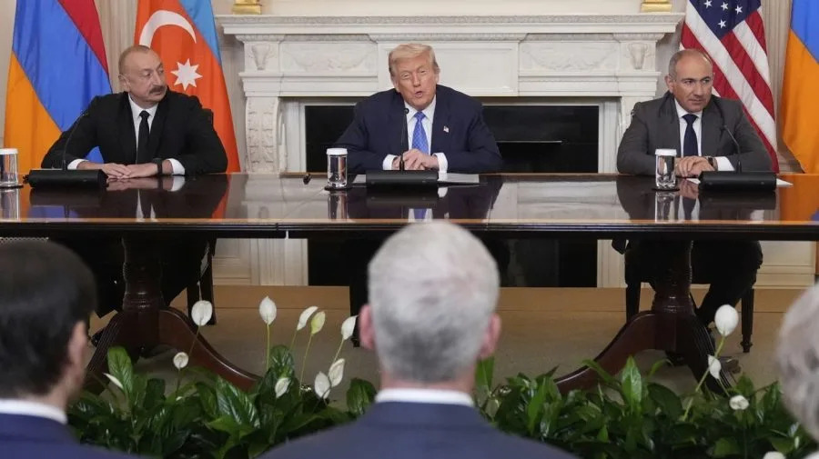 Trump hosts leaders of Armenia, Azerbaijan for peace accord signing