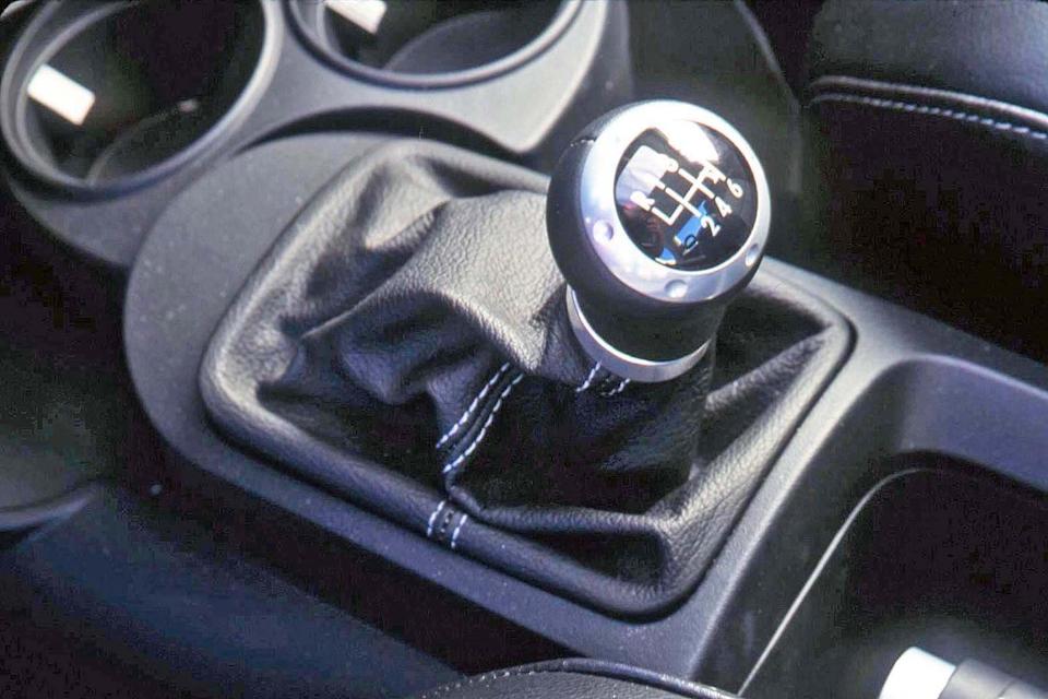 2002 volkswagen new beetle turbo s
